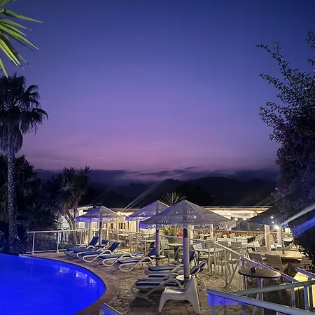 Fium Del Cavo بيت للعطل